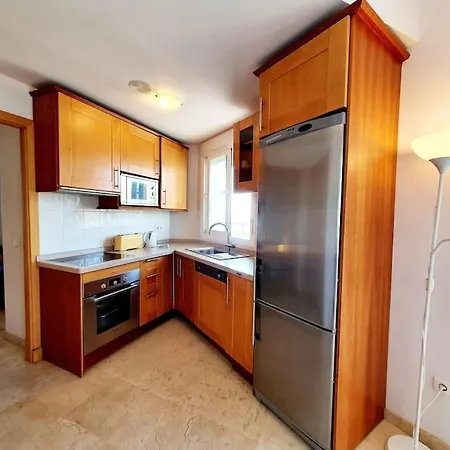 아파트 Penthouse With Sea Views