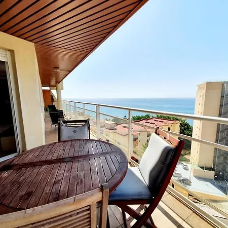 Penthouse With Sea Views *