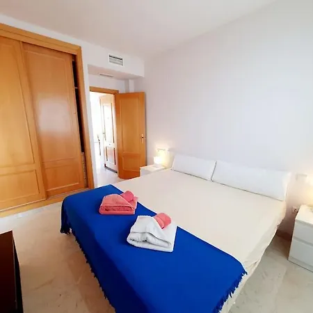 아파트 Penthouse With Sea Views