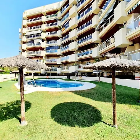 Апартаменты Penthouse With Sea Views Фуэнхирола