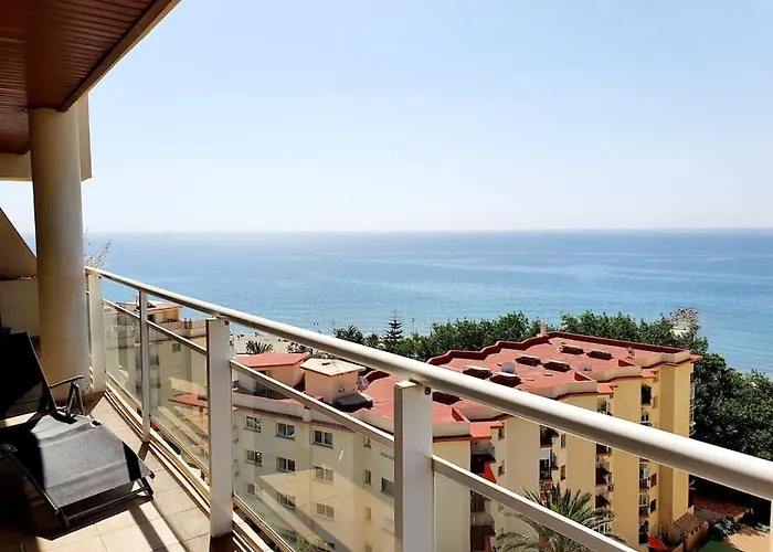 Penthouse With Sea Views *