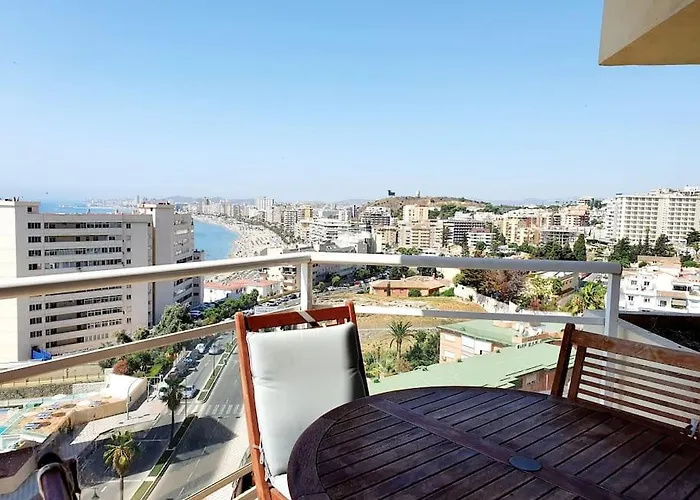 شقة Penthouse With Sea Views *