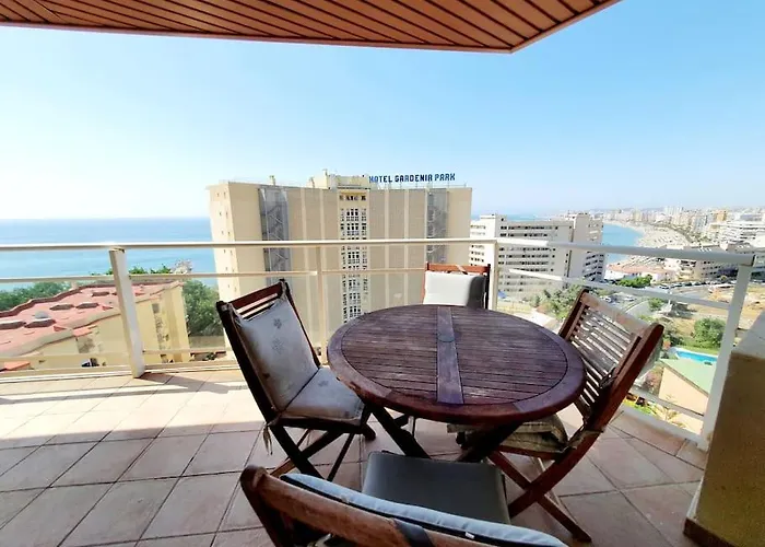 Penthouse With Sea Views